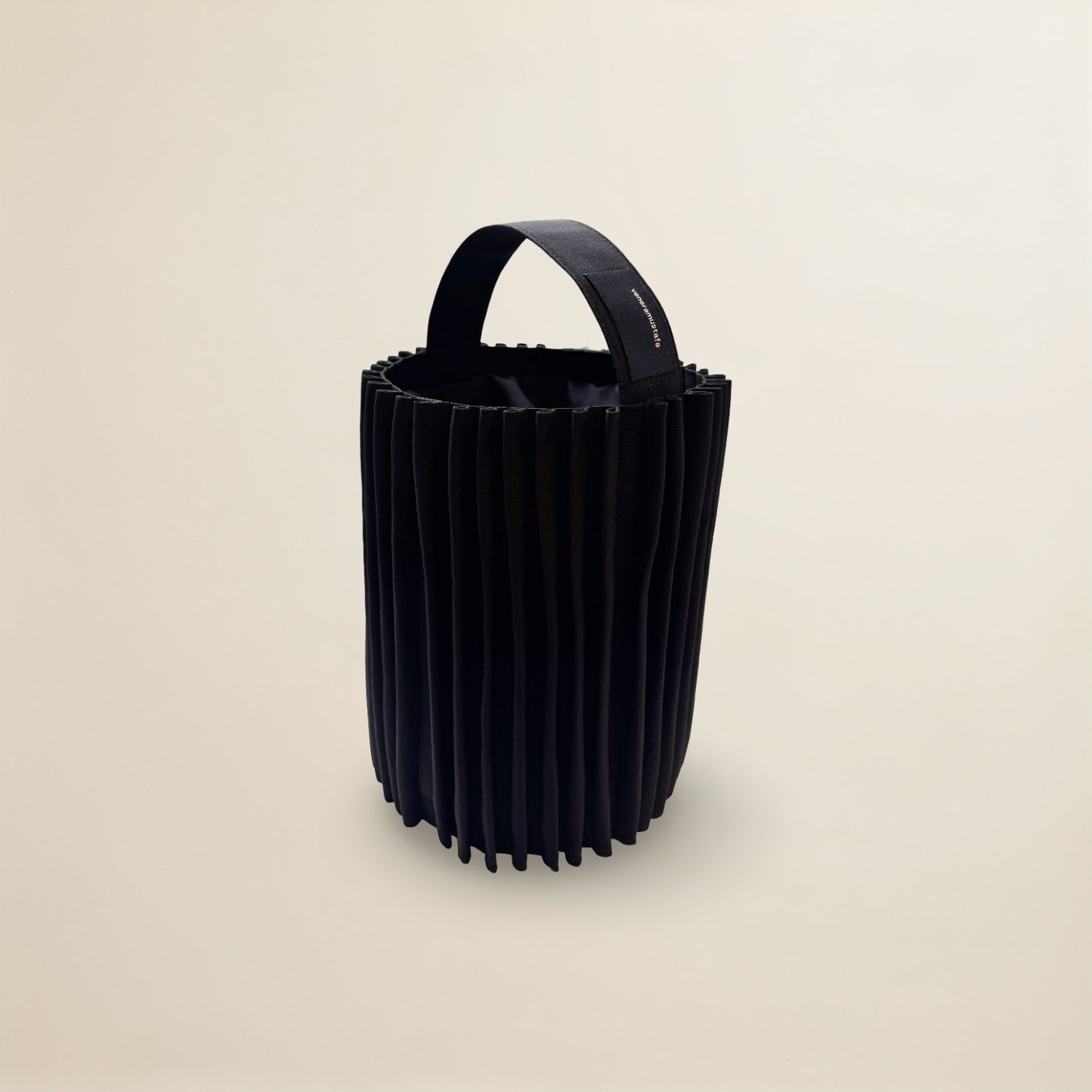 FASH-001