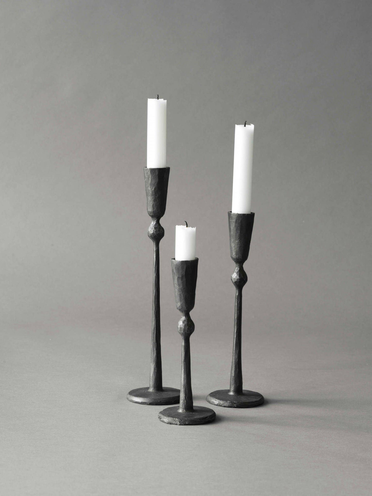 Tell me more – Boule candle holder black