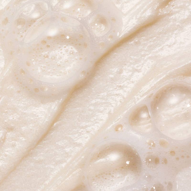 Foaming gel cleanser with fermented organic flowers