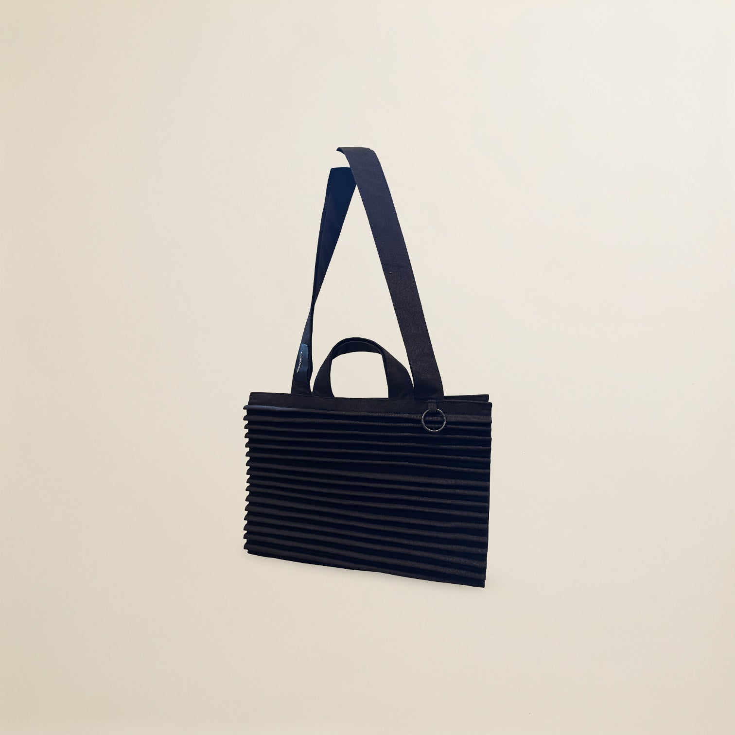 FASH-002