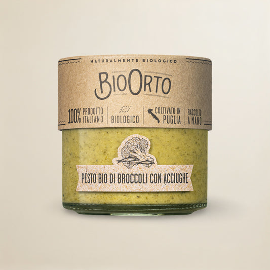 Organic broccoli pesto with anchovies