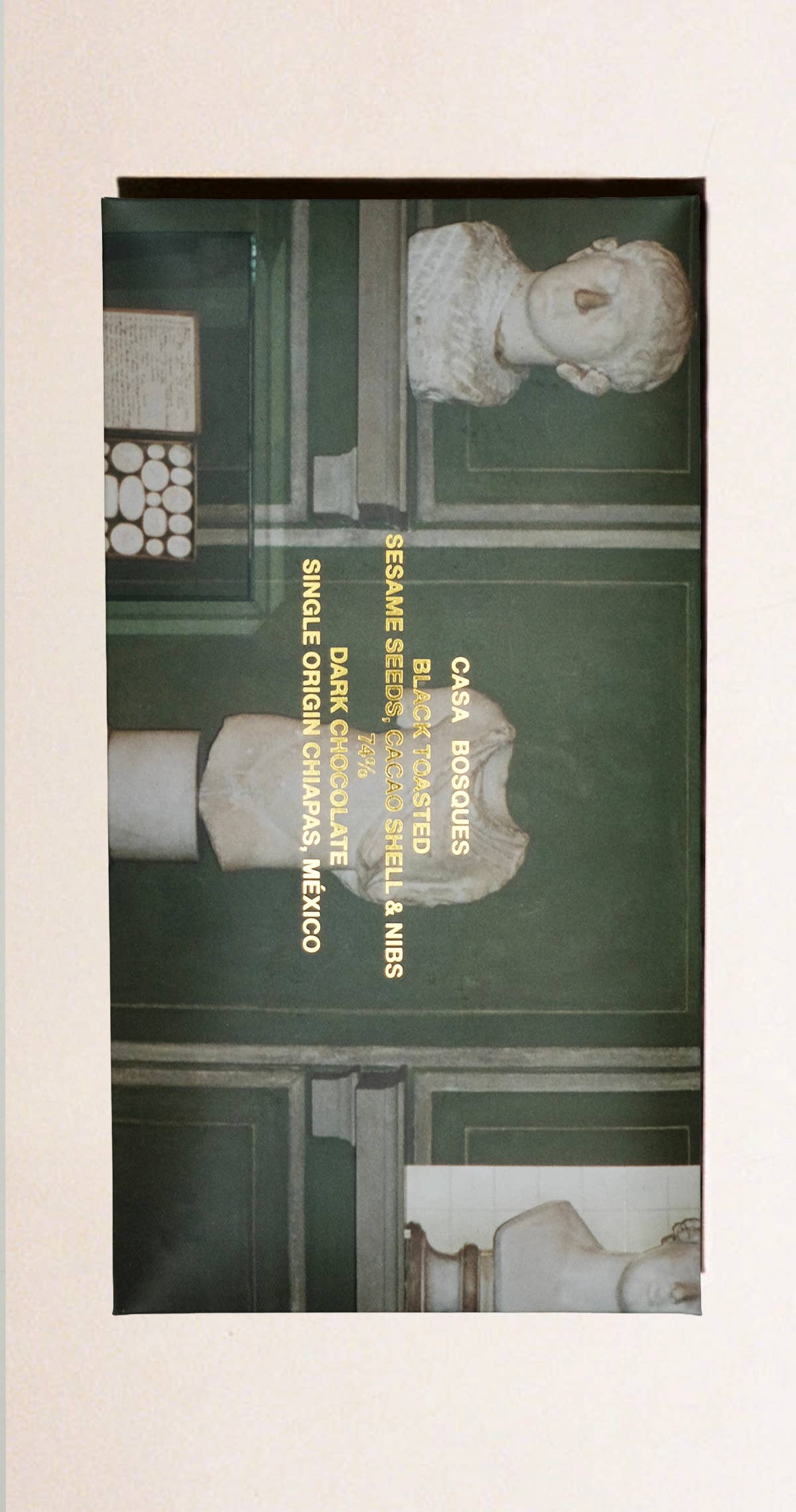 Casa Bosques – BLACK TOASTED SESAME, CACAO SHELL AND NIB